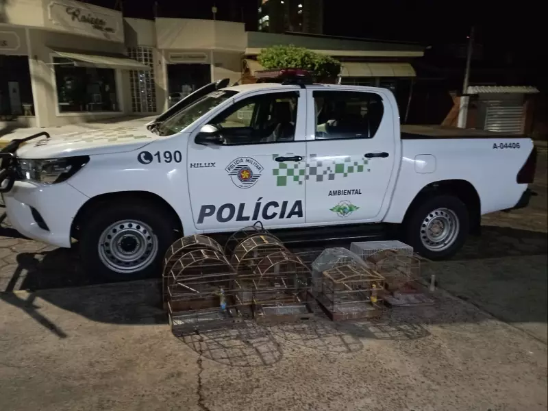Fala Matao - Grupo tenta intimidar policias no Jardim do Bosque; houve detidos por desacato e crime ambiental