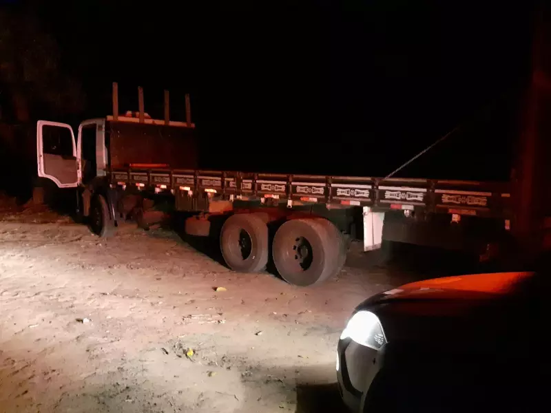 Fala Matao - PM de Matão recupera caminhão furtado em Ibitinga