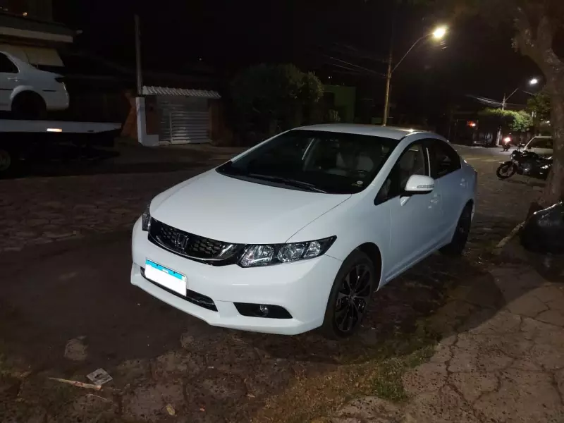 Fala Matao - Honda Civic roubado hoje (1) é localizado pela PM em Matão