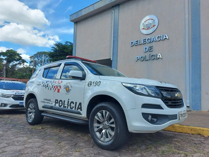 Fala Matao - Polícia Militar é acionada após roubo a mão armada na Vila Santa Cruz