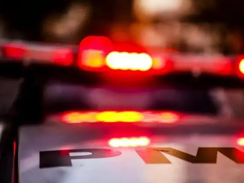 Fala Matao - Dupla encapuzada e armada rouba veículo, cartões e celulares de vítima em Santa Ernestina