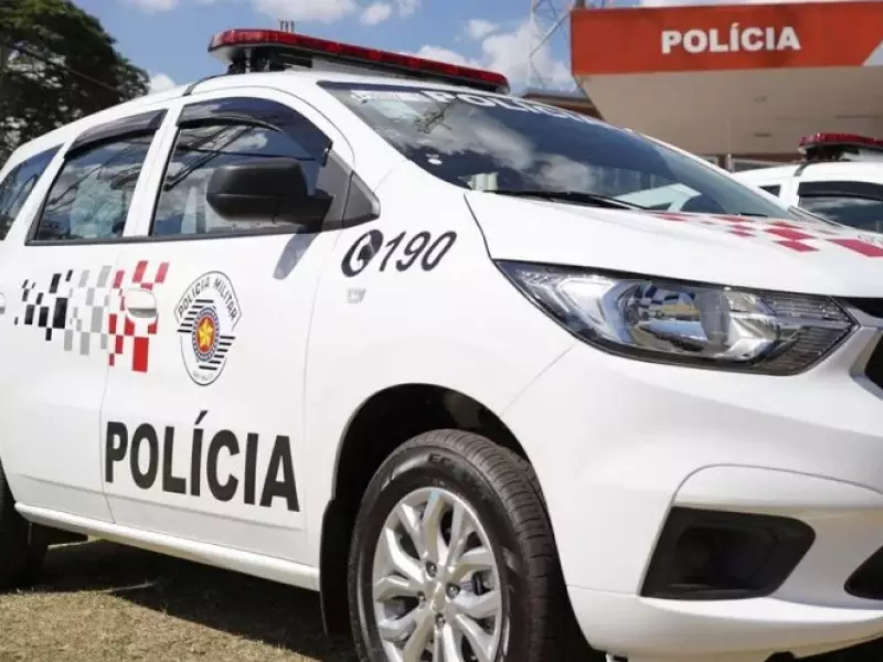 Fala Matao - Homem é preso depois de levar currículo e furtar loja em Araraquara