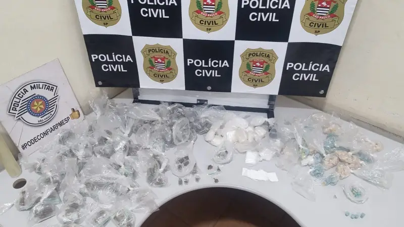 Fala Matao - Operação policial apreende mais de mil unidades de drogas em Matão