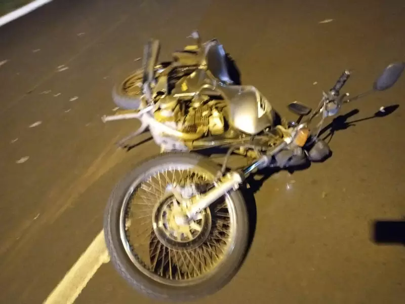 Fala Matao - Atropelamento envolvendo uma moto deixa duas pessoas feridas em Matão