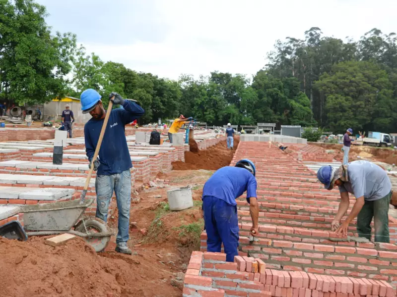 Fala Matao - Prefeitura conclui 353 sepulturas da parte nova do Cemitério Municipal e realiza preparações para o Dia de Finados