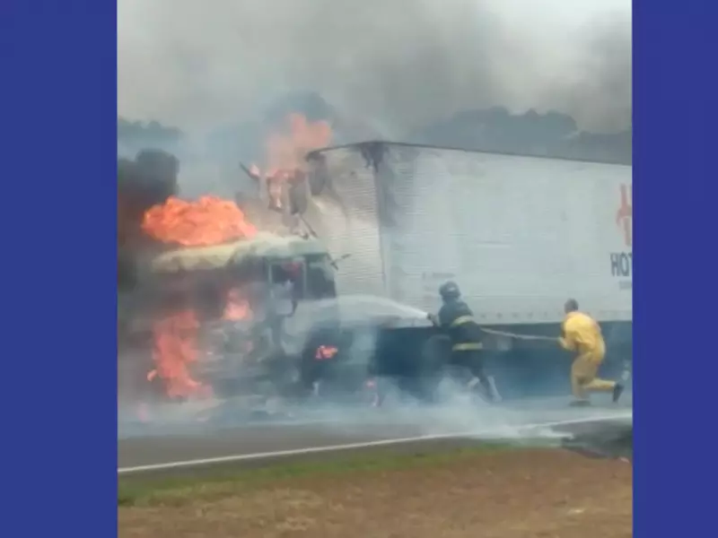 Fala Matao - Incêndio em caminhão na Rodovia Brigadeiro Faria Lima em Matão